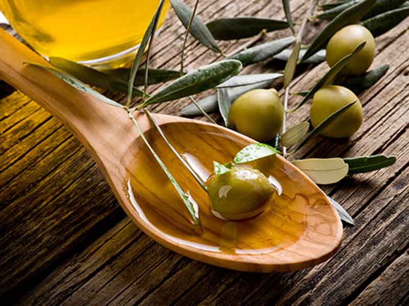Learn About The Excellent Health Benefits of 100% Extra Virgin Olive Oil
