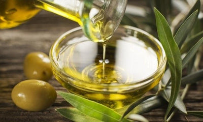 7 Great Beauty Uses Of Extra Virgin Olive Oil