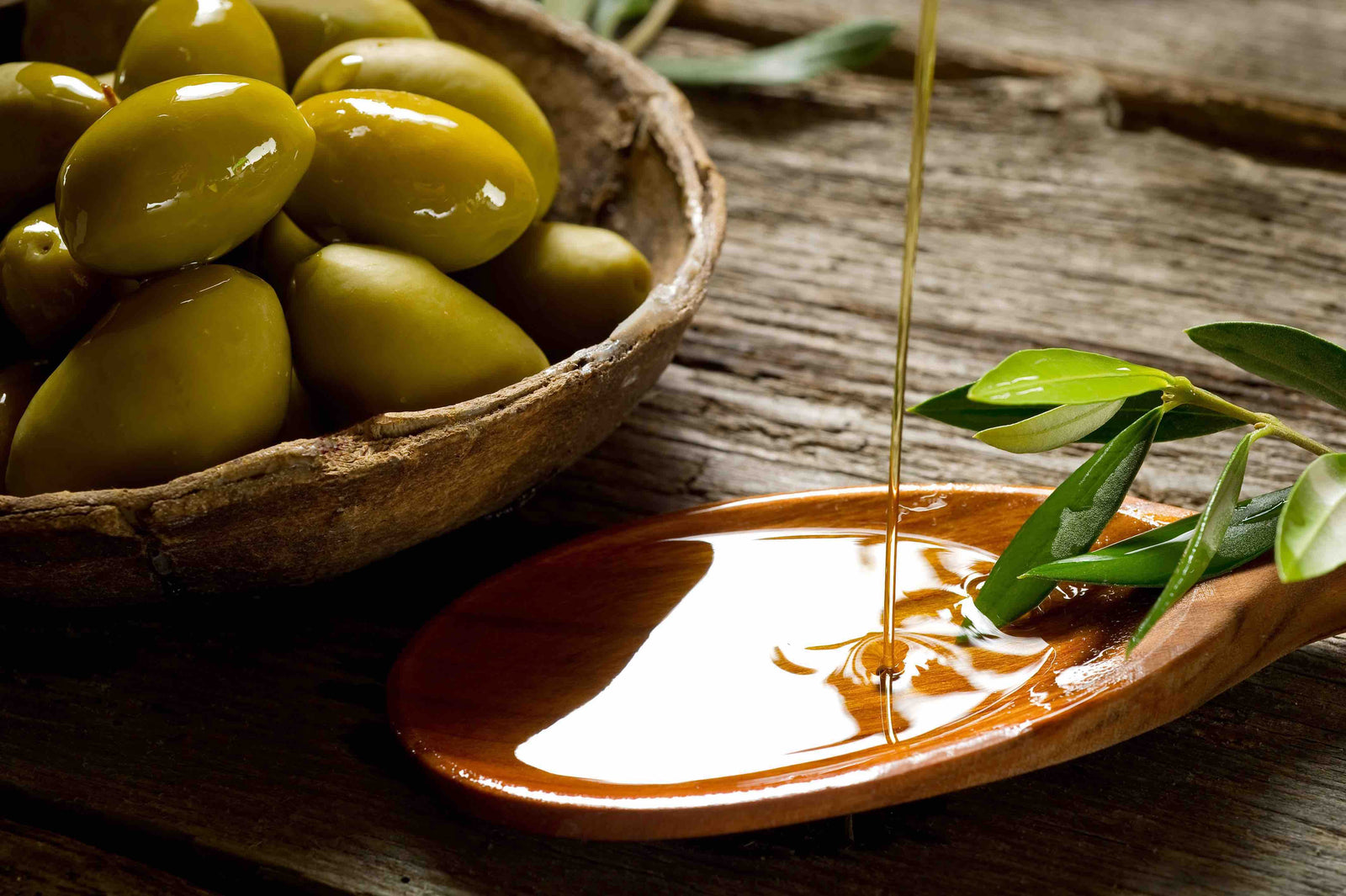 10 Extra Virgin Olive Oil Benefits You Probably Never Knew About