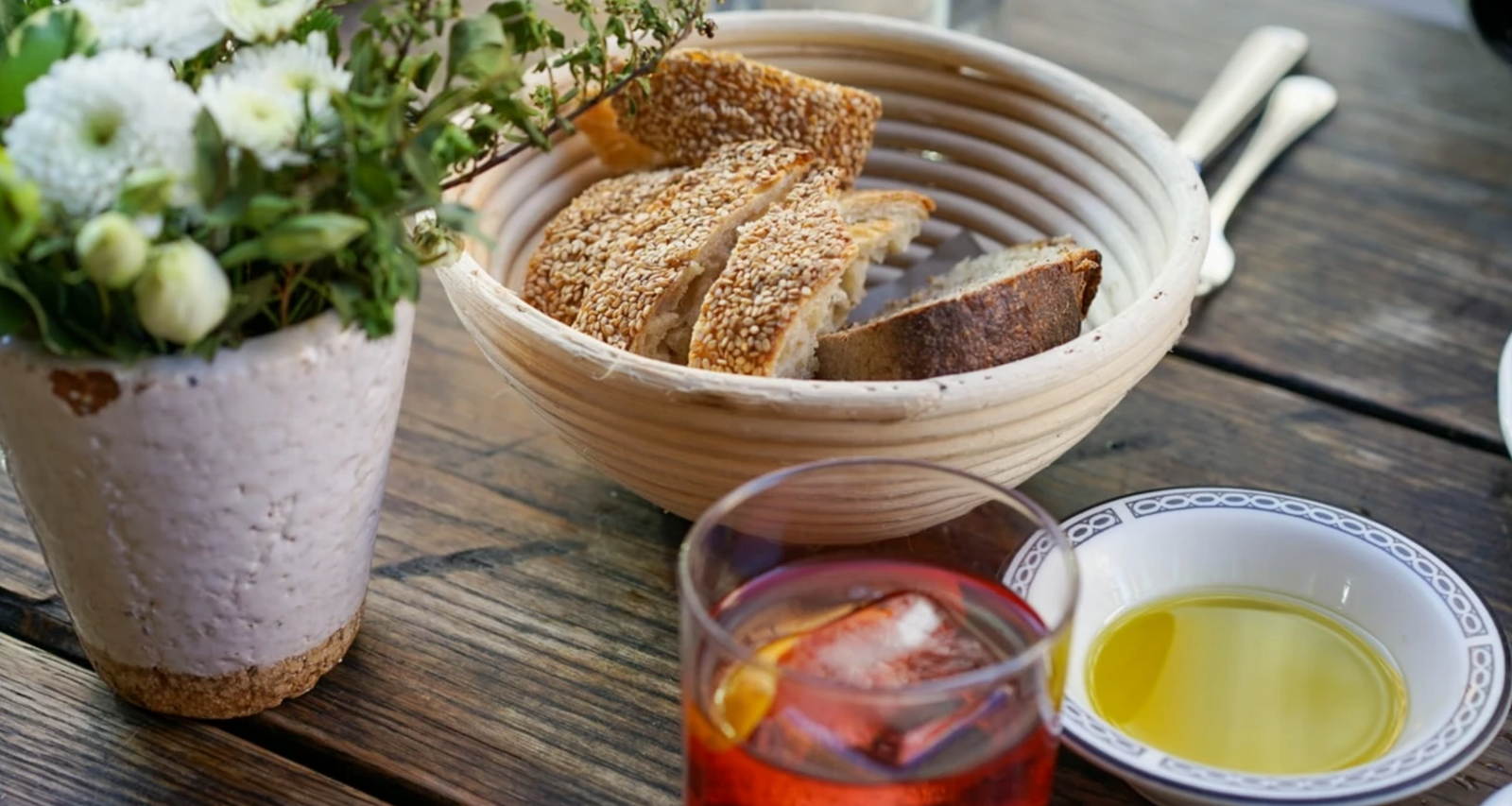 Knowing The Difference Between Olive Oil and Extra-Virgin Olive Oil