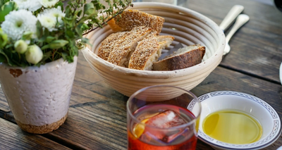 Knowing The Difference Between Olive Oil and Extra-Virgin Olive Oil