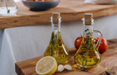 Understanding the Differences & Benefits Of Extra Virgin Olive Oil & Olive Oil