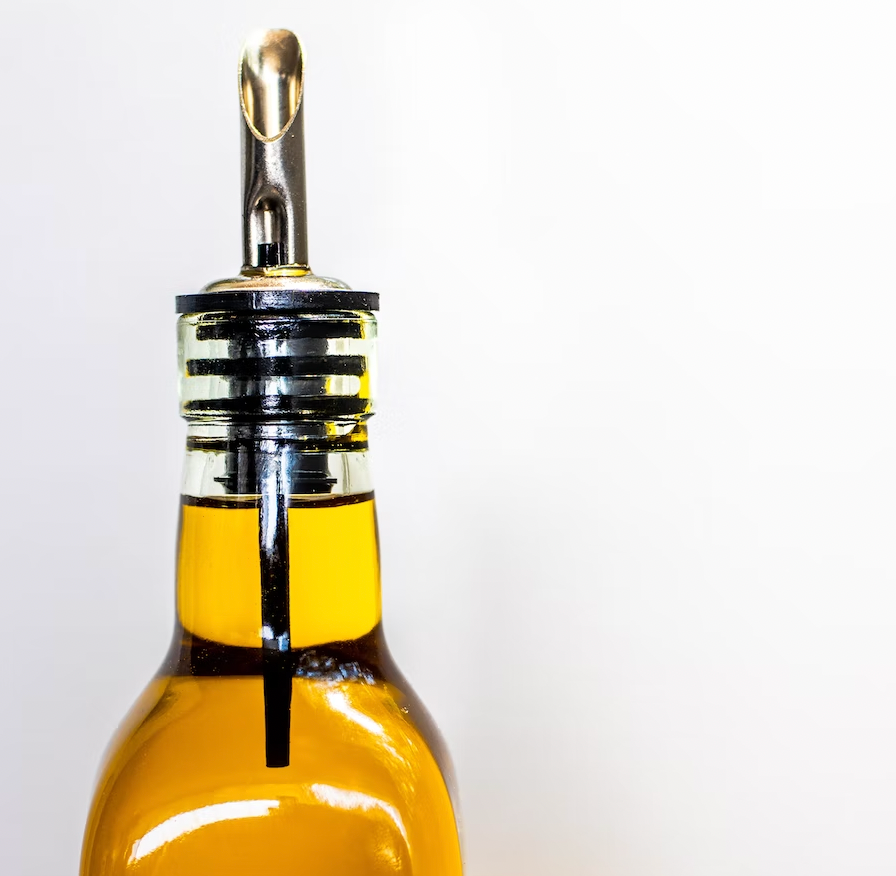 5 Surprising Ways Olive Oil Can Improve Your Daily Life