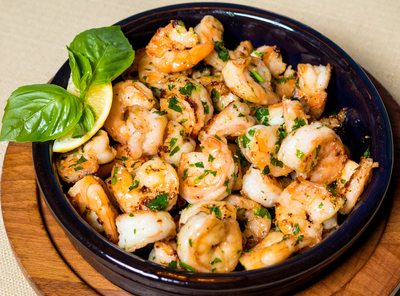 A Zesty Twist: Crafting Chili and Lemon Infused Olive Oil Grilled Shrimp