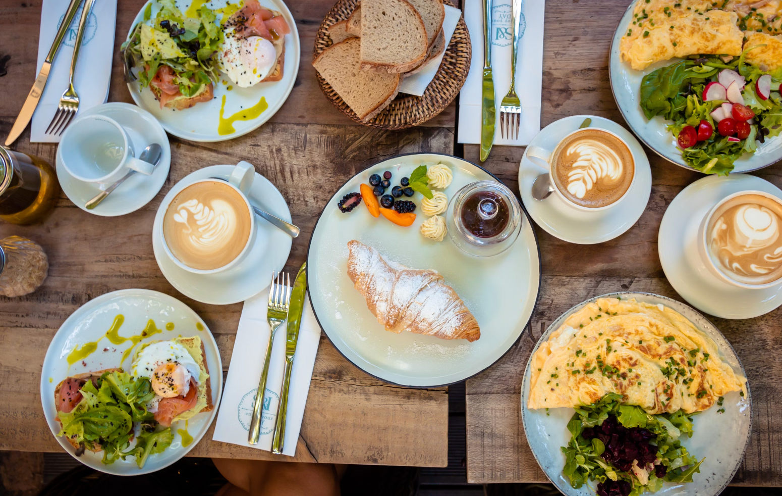 Unleashing the Morning Aroma: Infused Olive Oils for an Innovative Breakfast Experience