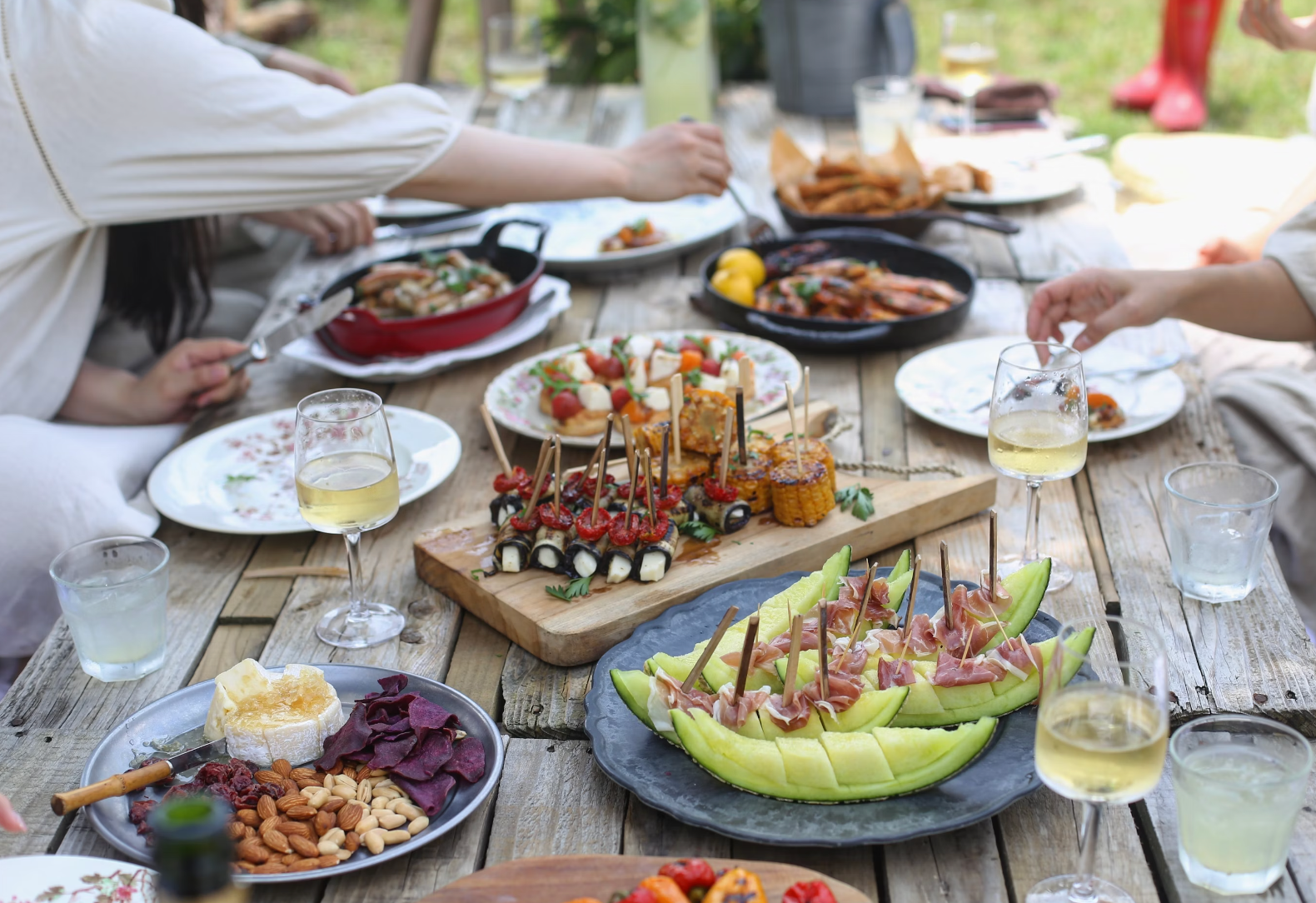 Crafting Dinner Treats with Infused Olive Oils: A New Twist on Your Evening Fare