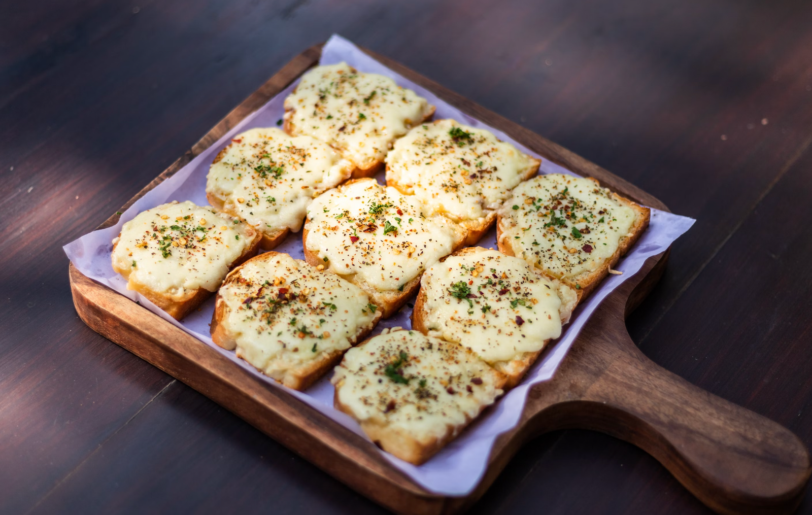 The Gourmet Twist: Infused Olive Oils on Garlic Bread