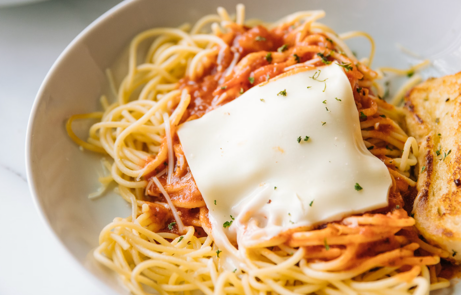 The Perfect Pairing: Dishes That Complement Garlic-Infused Olive Oil